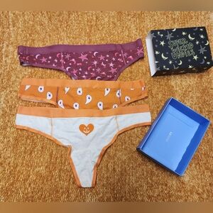 AMERICAN EAGLE PANTIES/ SIZES M